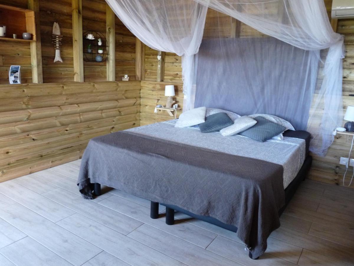 Bungalow La Tortue Bleue Bouillante Exterior foto